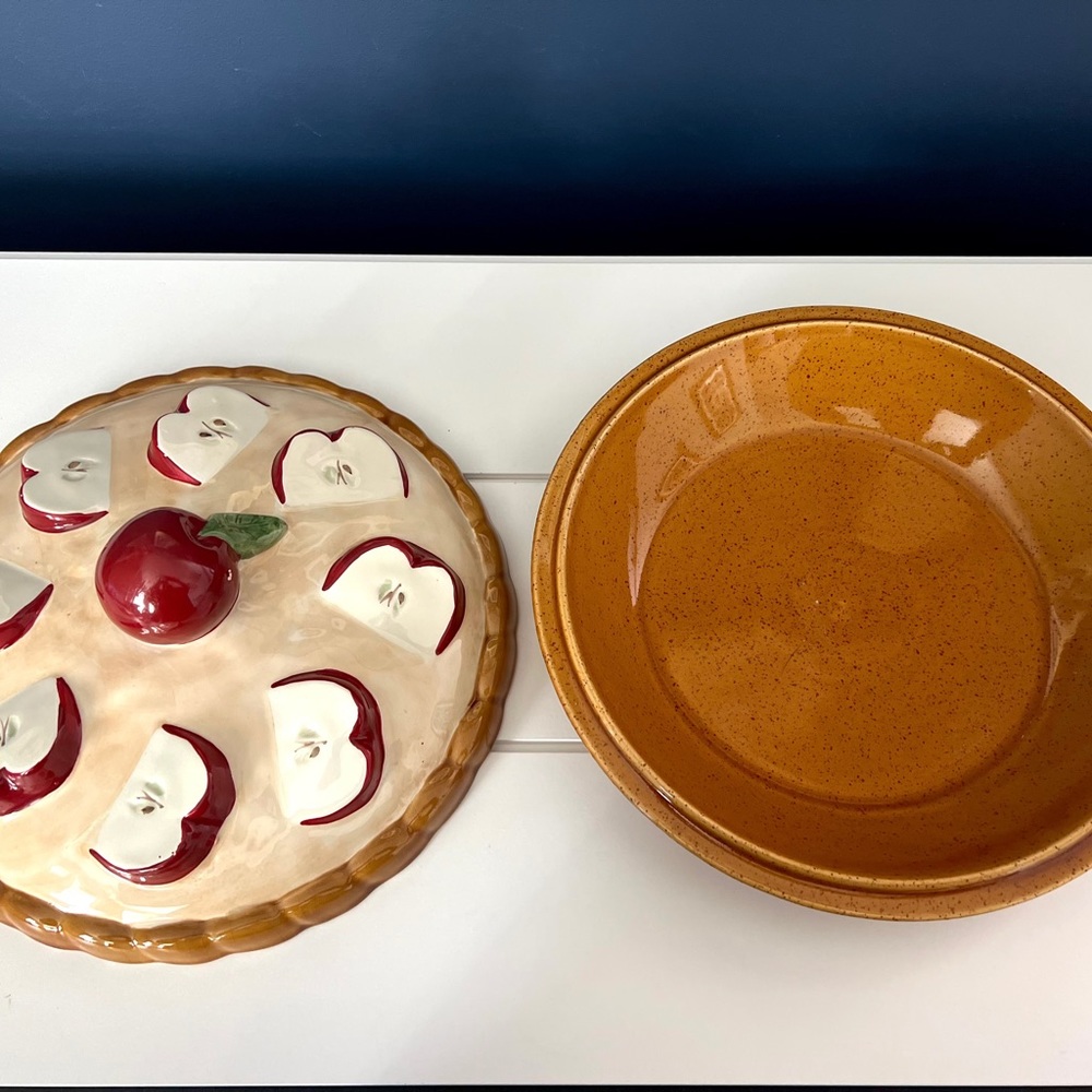 Vintage Apple Pie Plate - Picture 3 of 5